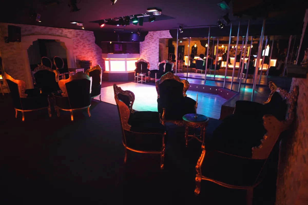 Club libertin La Marquise Effrontée à Limoges